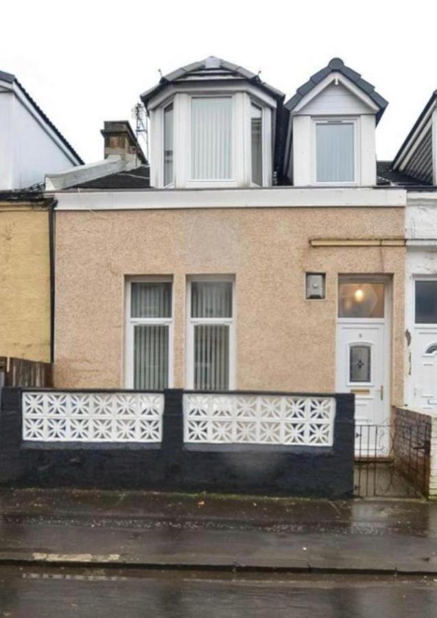 Spacious 3 Bedroom Home In Glasgow - Free Parking מראה חיצוני תמונה
